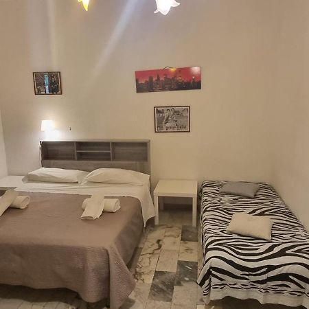 Affittacamere Nilo Napels Buitenkant foto
