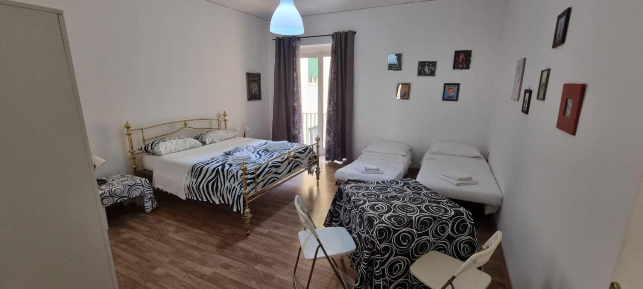 Affittacamere Nilo Napels Kamer foto